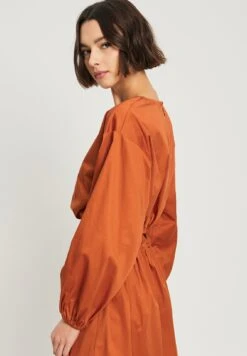 Bill- Blouse - Rust -Kleding Hoog Verkoopwinkel 127a68d663fa49629783447d5ba9425a