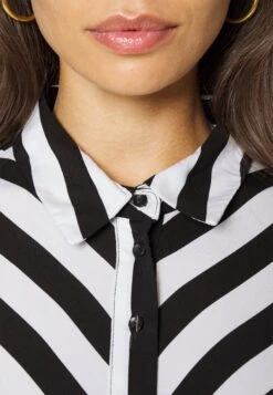 Yassavanna Long Shirt Dress- Maxi-Jurk - Black/White -Kleding Hoog Verkoopwinkel 17dbd988199c46169288a7c143da7103