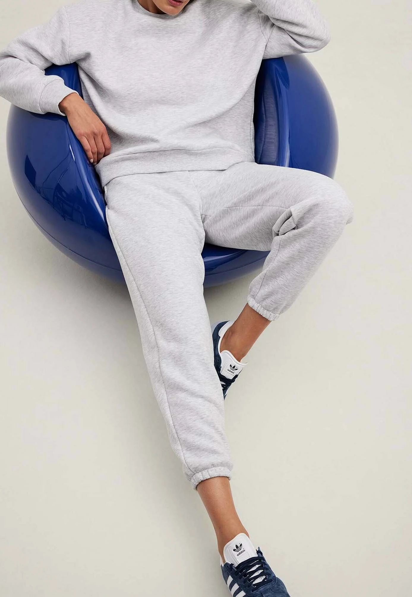 NA-KD Trainingsbroek - Light Grey Melange 6 NA-KD Trainingsbroek - Light Grey Melange - Image 4