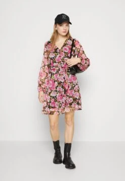 ONLY Onlsaga V Neck Button Dress - Jurk - Black Rosemary -Kleding Hoog Verkoopwinkel 1b2d33509da64324954682feedeba802