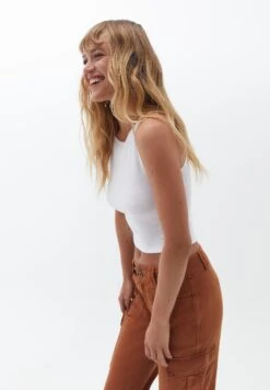 Halter Neck Singlet - Top - White -Kleding Hoog Verkoopwinkel 276c686cea814cd586762670a5e44f1e