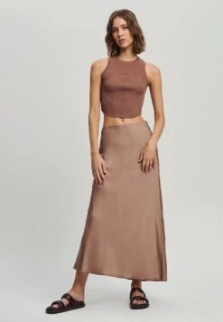 Newport - Maxirok - Mushroom -Kleding Hoog Verkoopwinkel 30cc0c6bb39f42e5a17779ba341af193