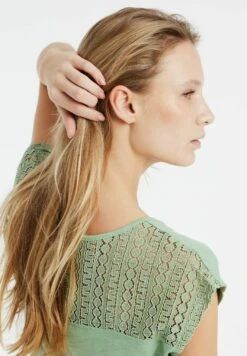 Protest Nice - T-Shirt Basic - Green Baygreen -Kleding Hoog Verkoopwinkel 51747c360af24a95af5a9ba904fb56f3