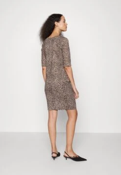 MARC CAIN Kokerrok - Powder Cream -Kleding Hoog Verkoopwinkel 5c2b3affdfe1496d8244d5aee92a5513