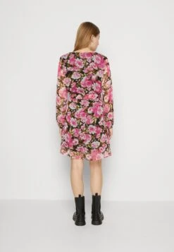 ONLY Onlsaga V Neck Button Dress - Jurk - Black Rosemary -Kleding Hoog Verkoopwinkel 5c51385cae4041318c2575c1eadd18c8