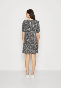 Monki Blousejurk - Black -Kleding Hoog Verkoopwinkel 78f0980e7e1e45148d9f8be7aa5d5000