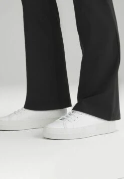 Lululemon Smooth-Fit Pull-On High-Rise - Broek - Black 11 Lululemon Smooth-Fit Pull-On High-Rise - Broek - Black -Kleding Hoog Verkoopwinkel 801a5f4df2a14151aae30bd0540744e9