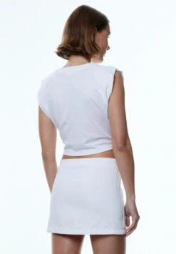 EDITED Silja - T-Shirt Print - Weiß -Kleding Hoog Verkoopwinkel 8460fb0e31d24fed965a553a58e0a593