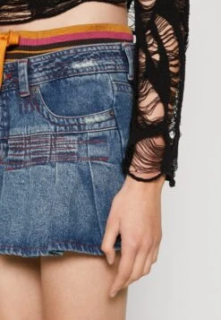 Jaded London Pleat Side Skirt With Waistband - A-Lijn Rok - Denim In 00S Wash -Kleding Hoog Verkoopwinkel ad2eccc555f7401abca4225392c24085