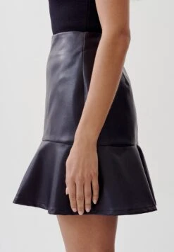 Tussah Andrea - A-Lijn Rok - Black Pu 11 Tussah Andrea - A-Lijn Rok - Black Pu -Kleding Hoog Verkoopwinkel b743721cf7a348739c948c8b473e0343