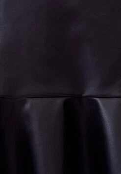 Tussah Andrea - A-Lijn Rok - Black Pu 13 Tussah Andrea - A-Lijn Rok - Black Pu -Kleding Hoog Verkoopwinkel bfab61c974824d4bbe9f36ce1616c629