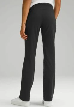Lululemon Smooth-Fit Pull-On High-Rise - Broek - Black 9 Lululemon Smooth-Fit Pull-On High-Rise - Broek - Black -Kleding Hoog Verkoopwinkel c81323f86a45465bb982b17725ea1332
