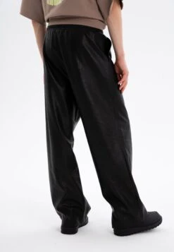 Unisex - Broek - Black 10 Unisex - Broek - Black -Kleding Hoog Verkoopwinkel d7b13c813c364e95961ccfc526357a60