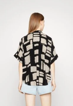 Monki Luca- Overhemdblouse - Black -Kleding Hoog Verkoopwinkel e6f2e80e81b54768bccfd5bcb3bbd93b