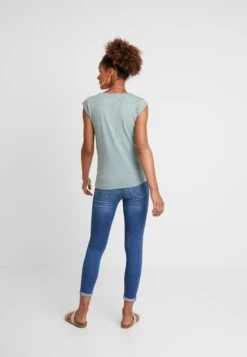 ONLY Bone Feel Box - T-Shirt Print - Chinois Green -Kleding Hoog Verkoopwinkel f6bc4430001c4c9a8d09ee90362e97fe